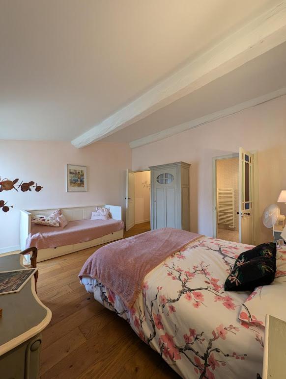 Courçon Le Puits Sainte Claire Bed & Breakfast エクステリア 写真